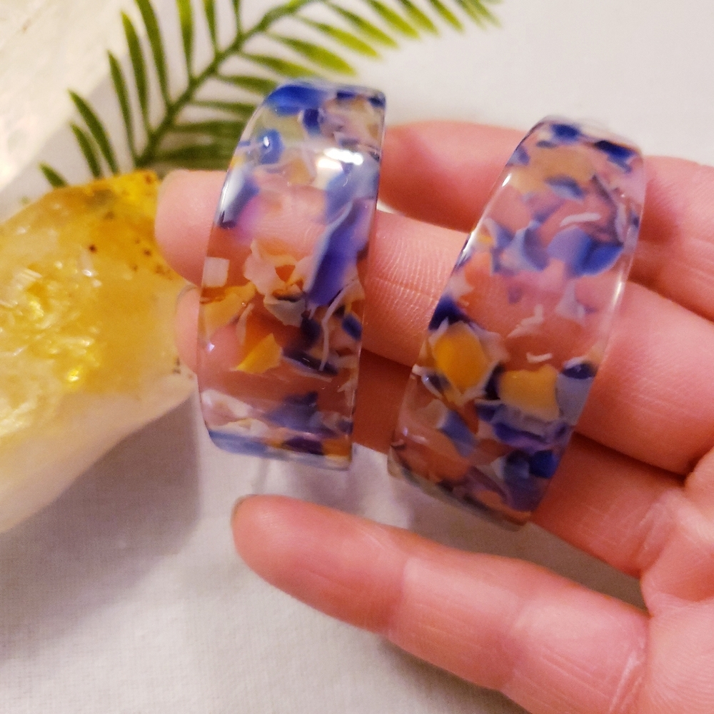 Retro resin hoops - Picture 6 of 8